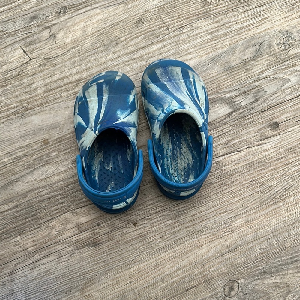 Kids Blue Clogs